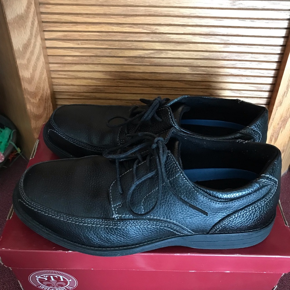 STL SHOE & BOOT CO. Black Leather Men's Shoes 11E